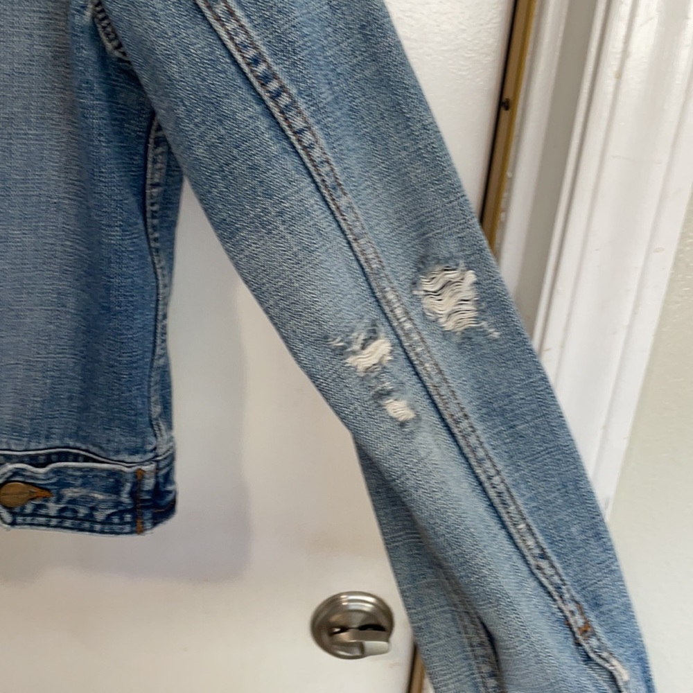 Mossimo jean jacket - Picture 8 of 8